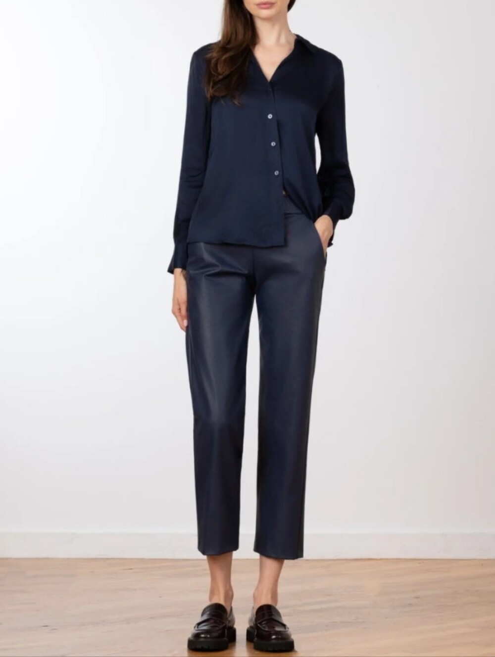 Avenue Montaigne Joan Faux Leather Ankle Pants